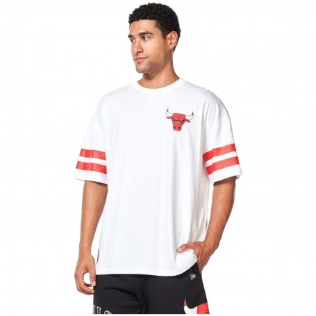 Camiseta New Era Nba Arch Graphic Os Tee Chicago Bulls